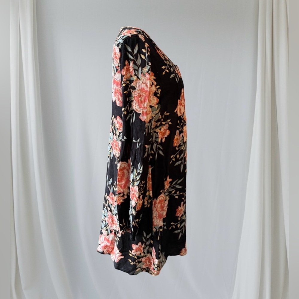 2 for $30 💟Billabong Black and Coral Floral Shift Dress - Picture 6 of 16